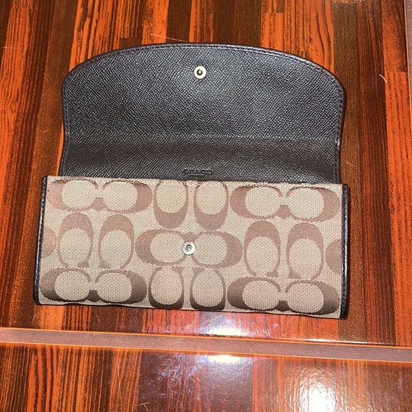 Coach wallet - Picture 3 of 9